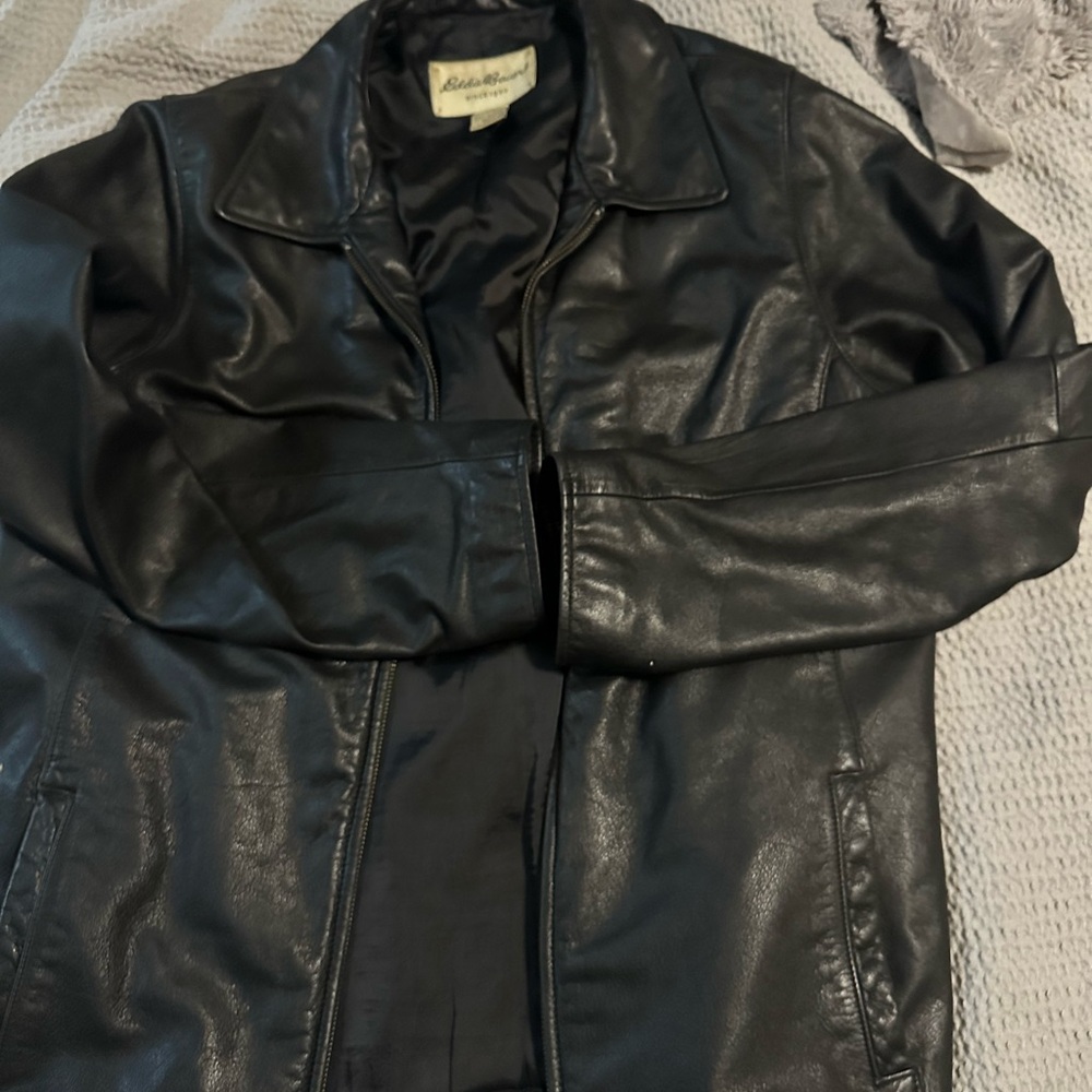 Vintage Genuine Leather Eddie Bauer Black Leather Jacket for Women - Picture 4 of 6